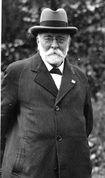 Arthur Smith Woodward. © BGS/NERC (Image: P537725)
